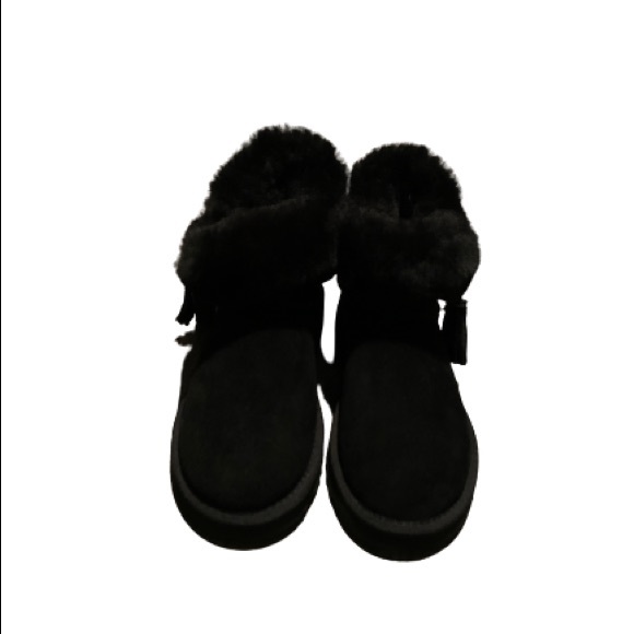 LAMO FOOTWEAR Black Suede Lambs Wool Booties Sz US 6 BNWT NO BOX - Picture 8 of 11
